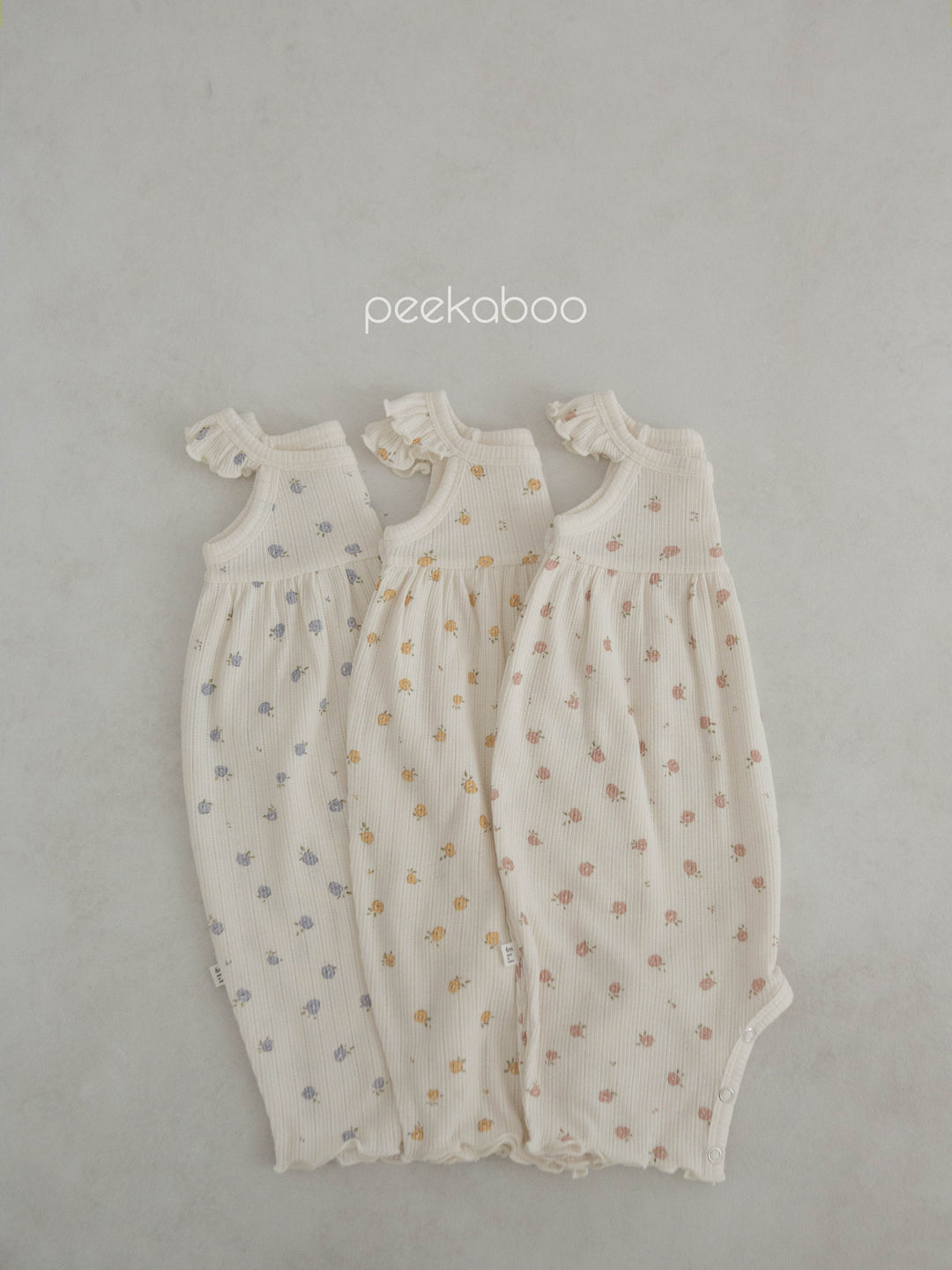 peekaboo  / Darling baby suit