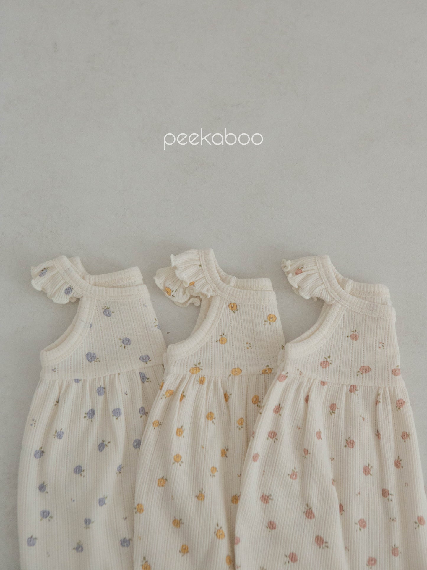 peekaboo  / Darling baby suit