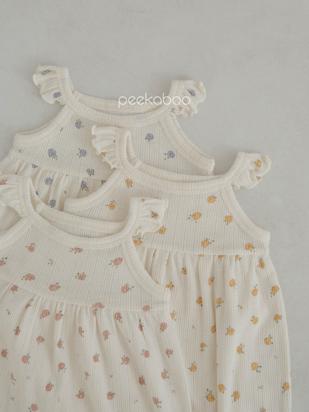 peekaboo  / Darling baby suit