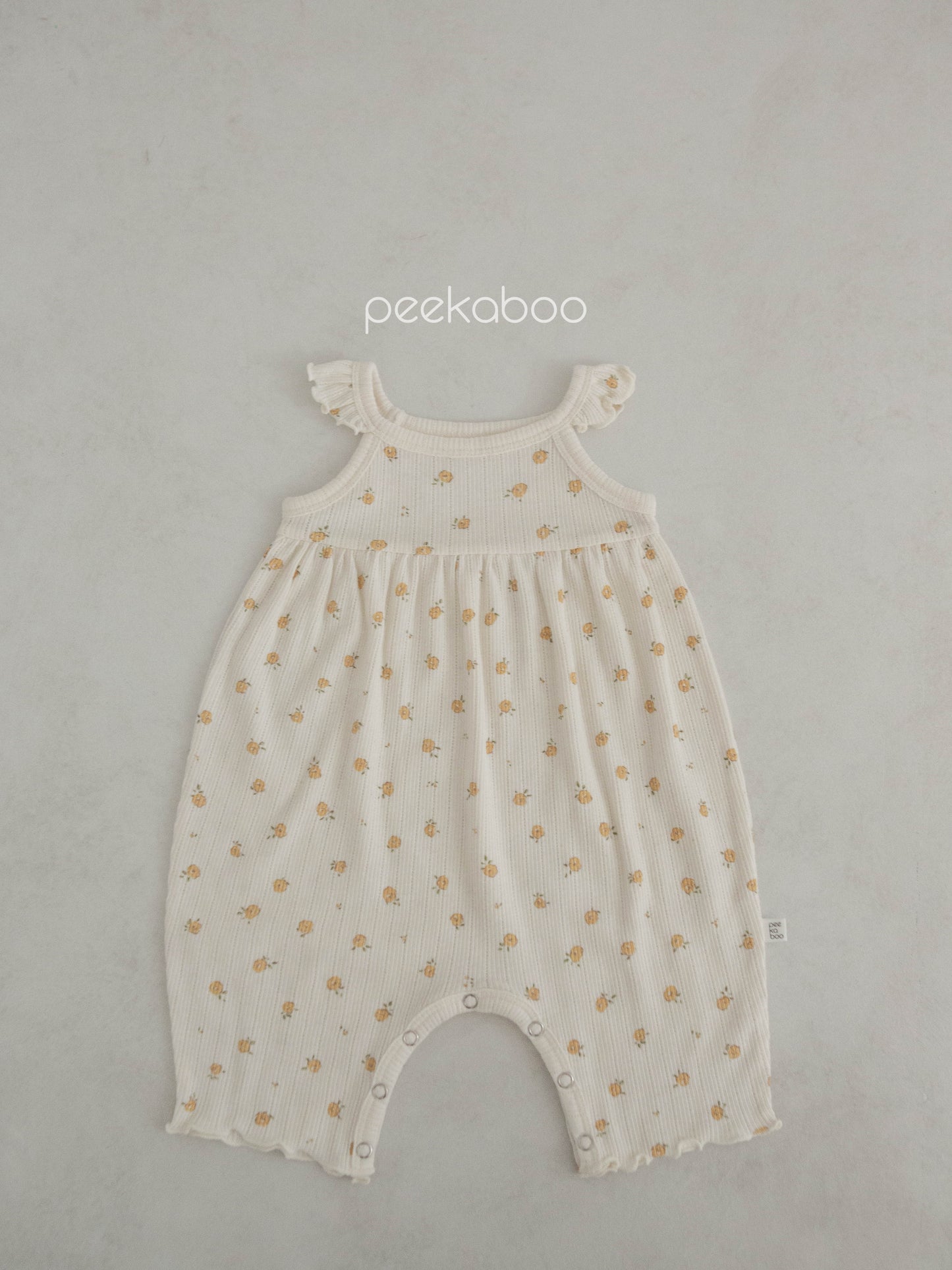 peekaboo  / Darling baby suit