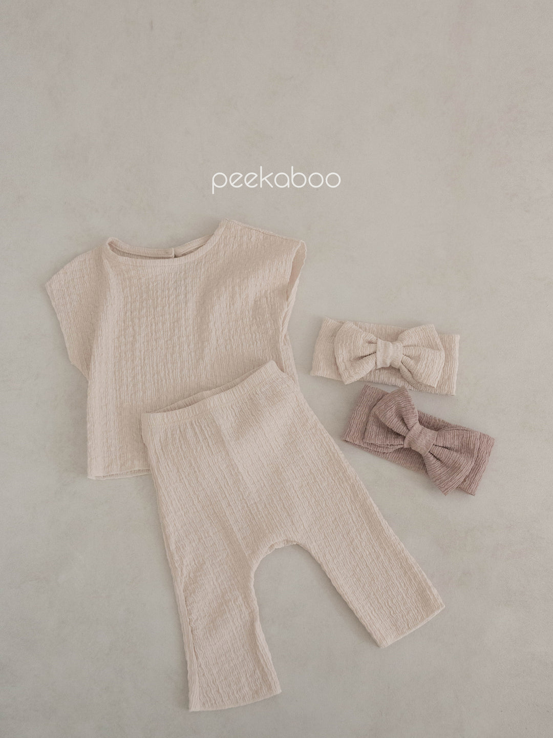 peekaboo  / Ellie baby set