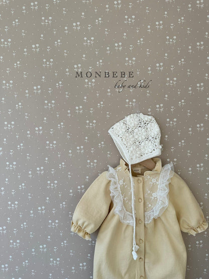 monbebe / handmade cotton bonnet