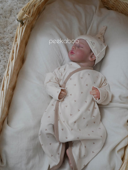 peekaboo / brin newborn suit set