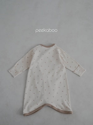 peekaboo / brin newborn suit set