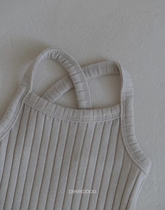 【即納】peekaboo / back cross camisole 2026