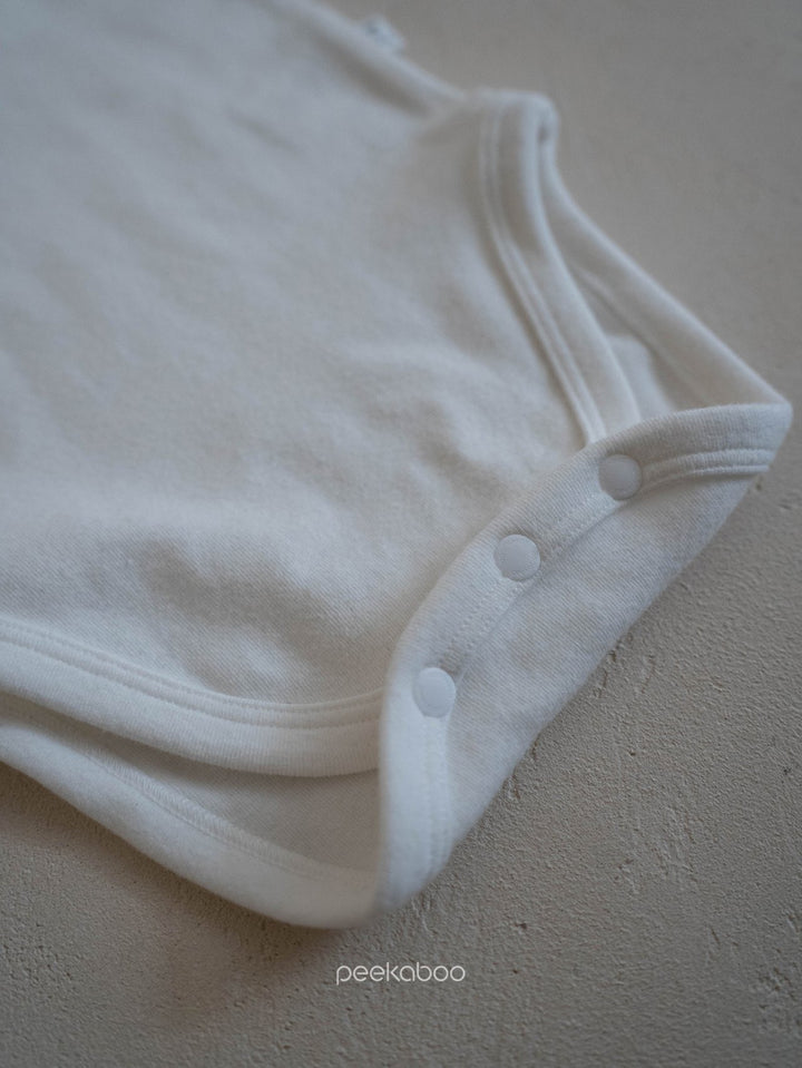 peekaboo  / roy suit