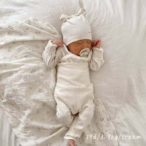 peekaboo / collin newborn set