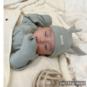 peekaboo / collin newborn set