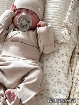 peekaboo / collin newborn set