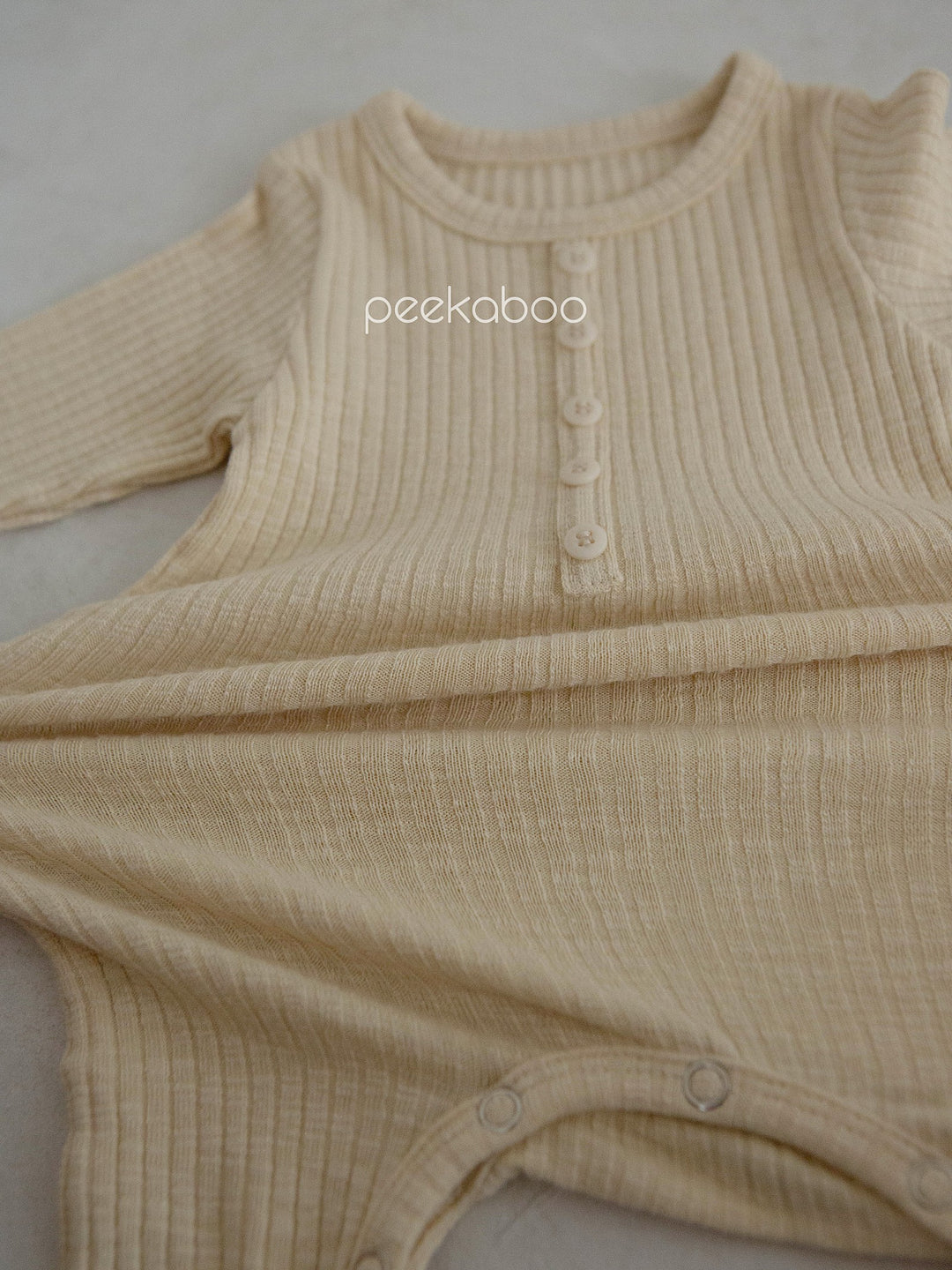 peekaboo / ann baby suit