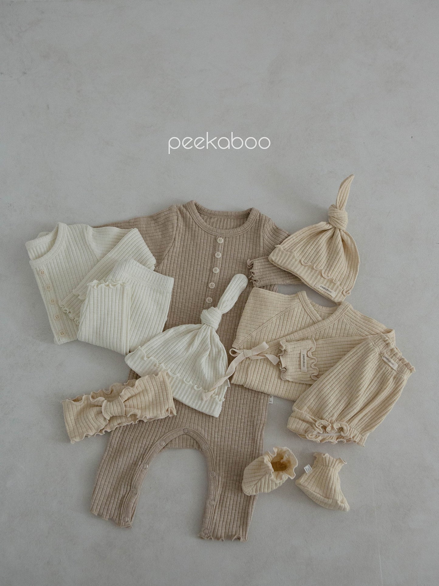 peekaboo / ann baby suit