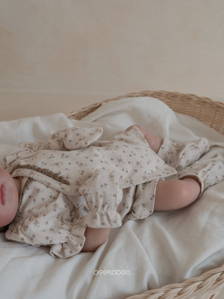 peekaboo  / Bella newborn set