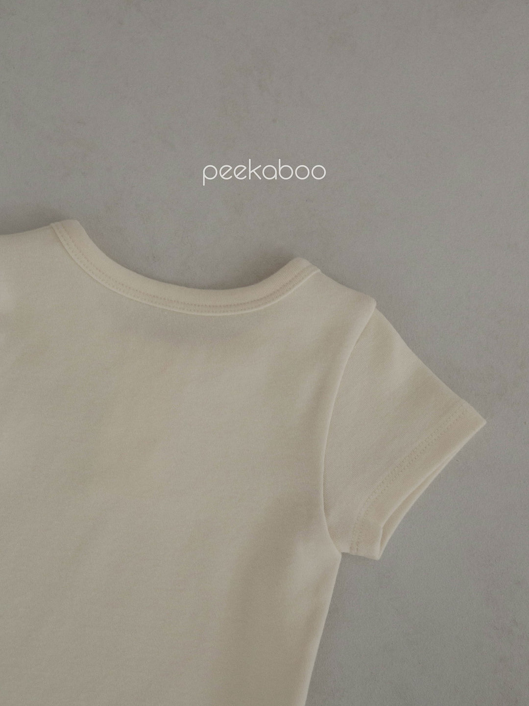 peekaboo  / vanilla baby set