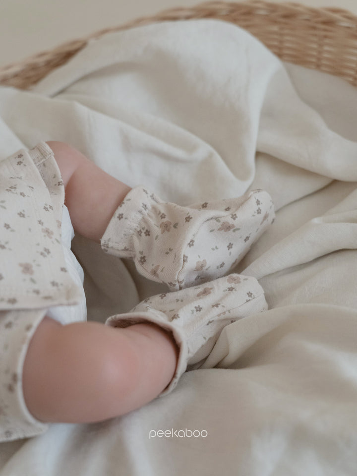 peekaboo  / Bella newborn set
