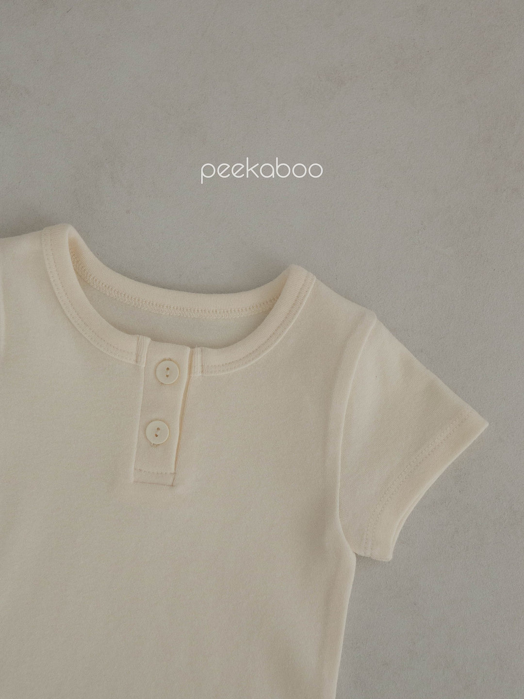 peekaboo  / vanilla baby set