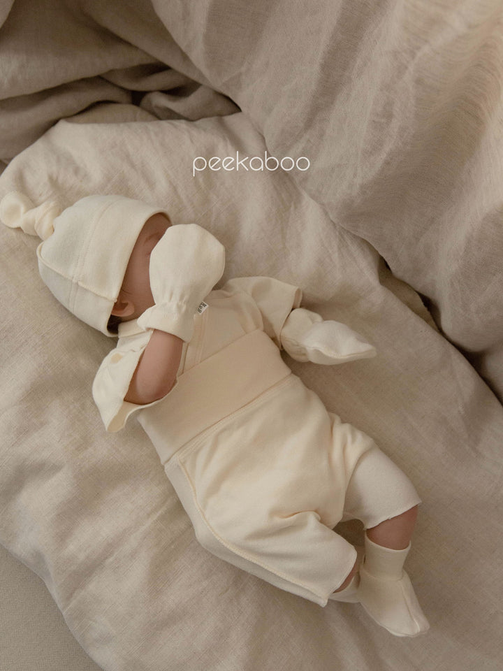 peekaboo  / vanilla newborn set