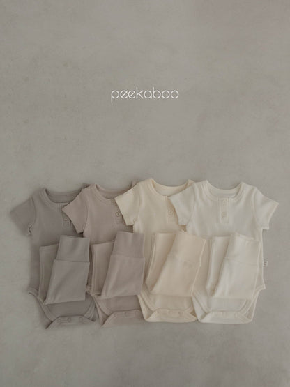 peekaboo  / vanilla baby set