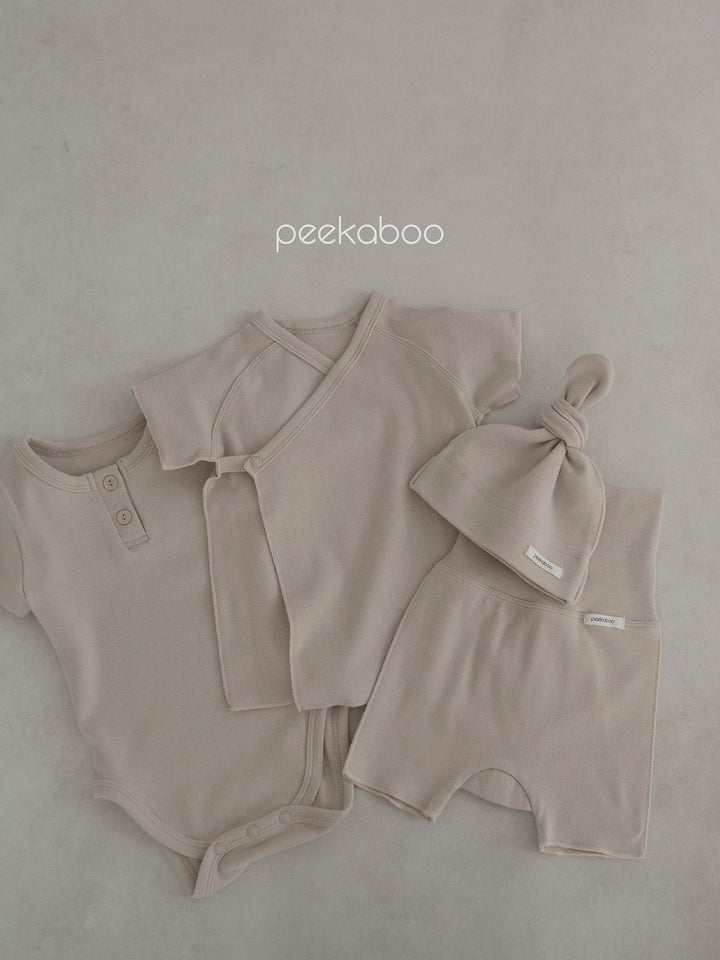 peekaboo  / vanilla newborn set