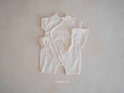 peekaboo  / Becoming newborn set