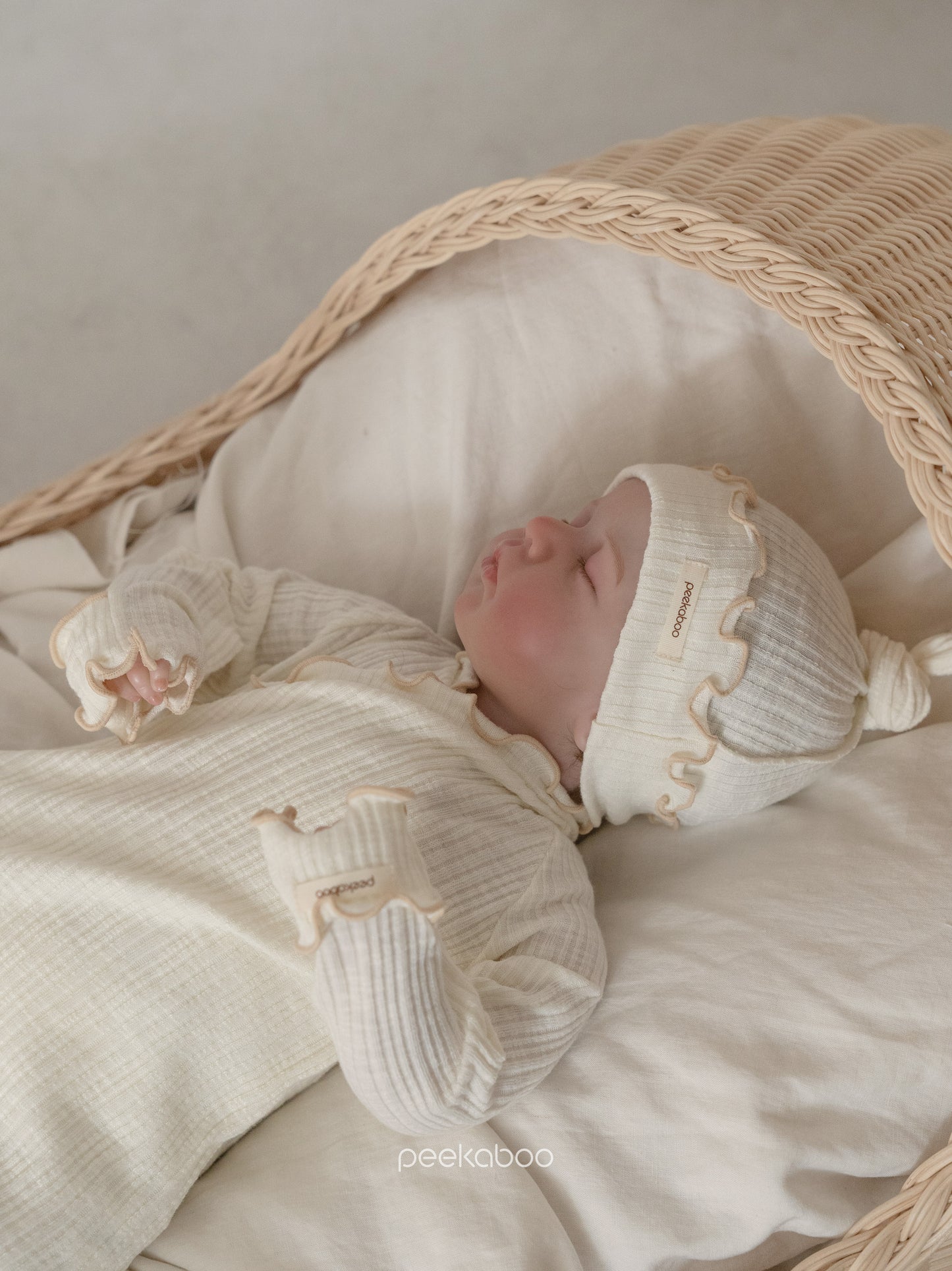 peekaboo / Dafne newborn set