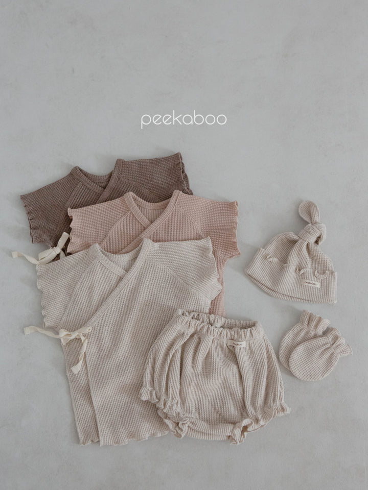 【3/15発売開始】peekaboo / yes newborn set