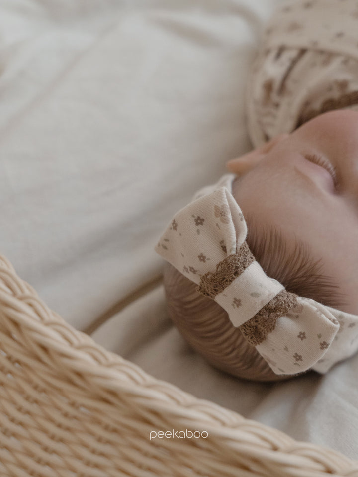 peekaboo  / Bella newborn set
