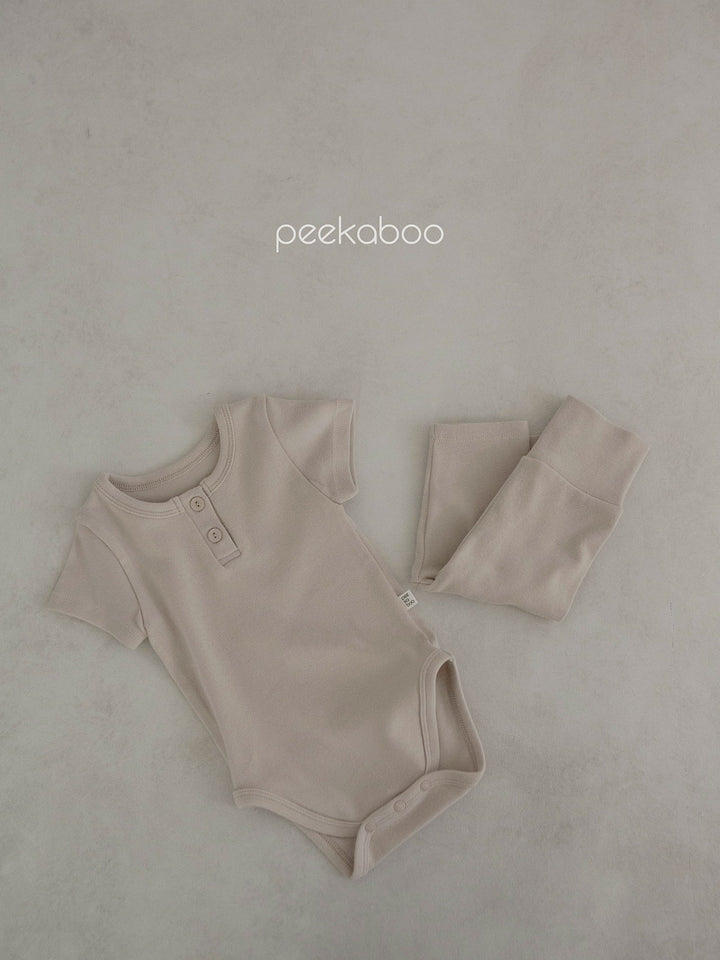 peekaboo  / vanilla baby set