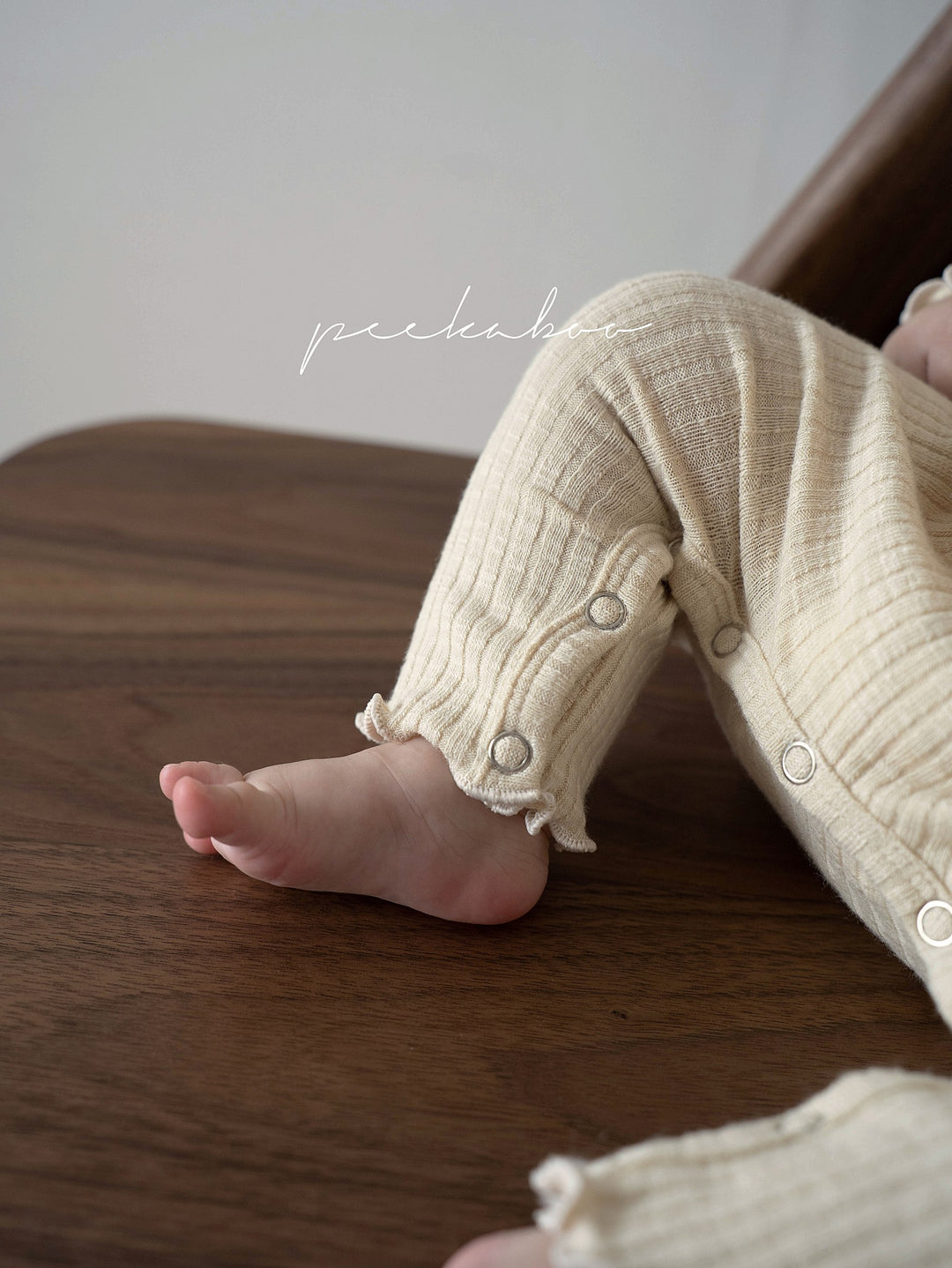 peekaboo / ann baby suit